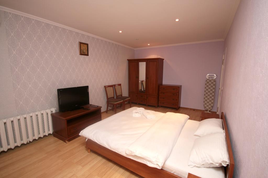 Inn Home Apartments In Kiev Center Exterior foto