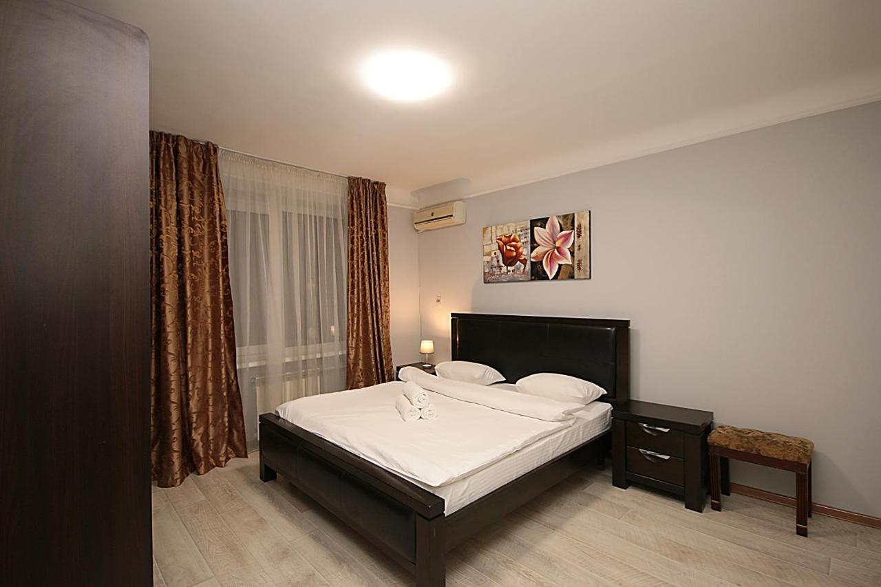 Inn Home Apartments In Kiev Center Exterior foto